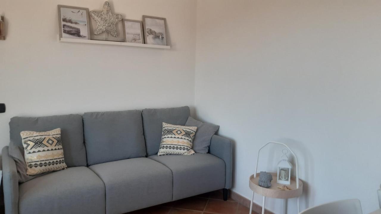 Casa Alba Apartment Sant'Antioco Luaran gambar