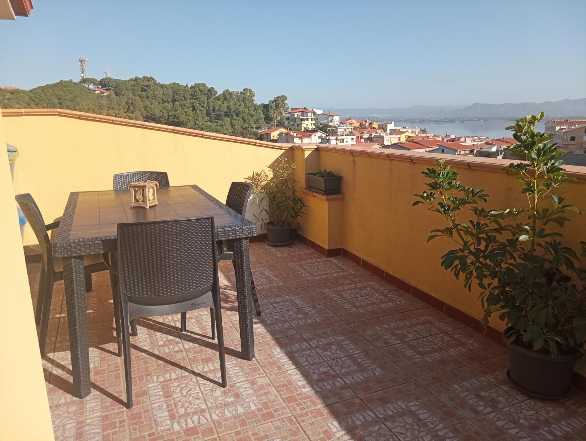 Casa Alba Apartment Sant'Antioco Bilik gambar